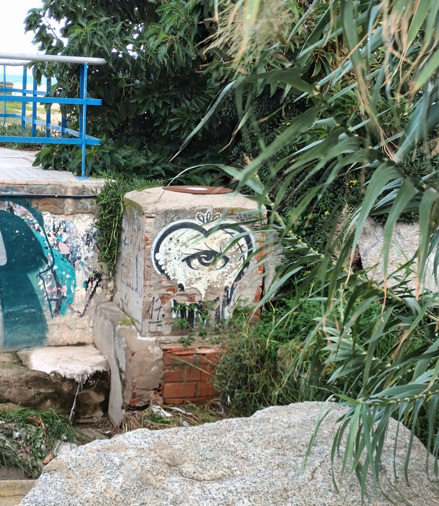 Each individual has first a woman to say thank you! 