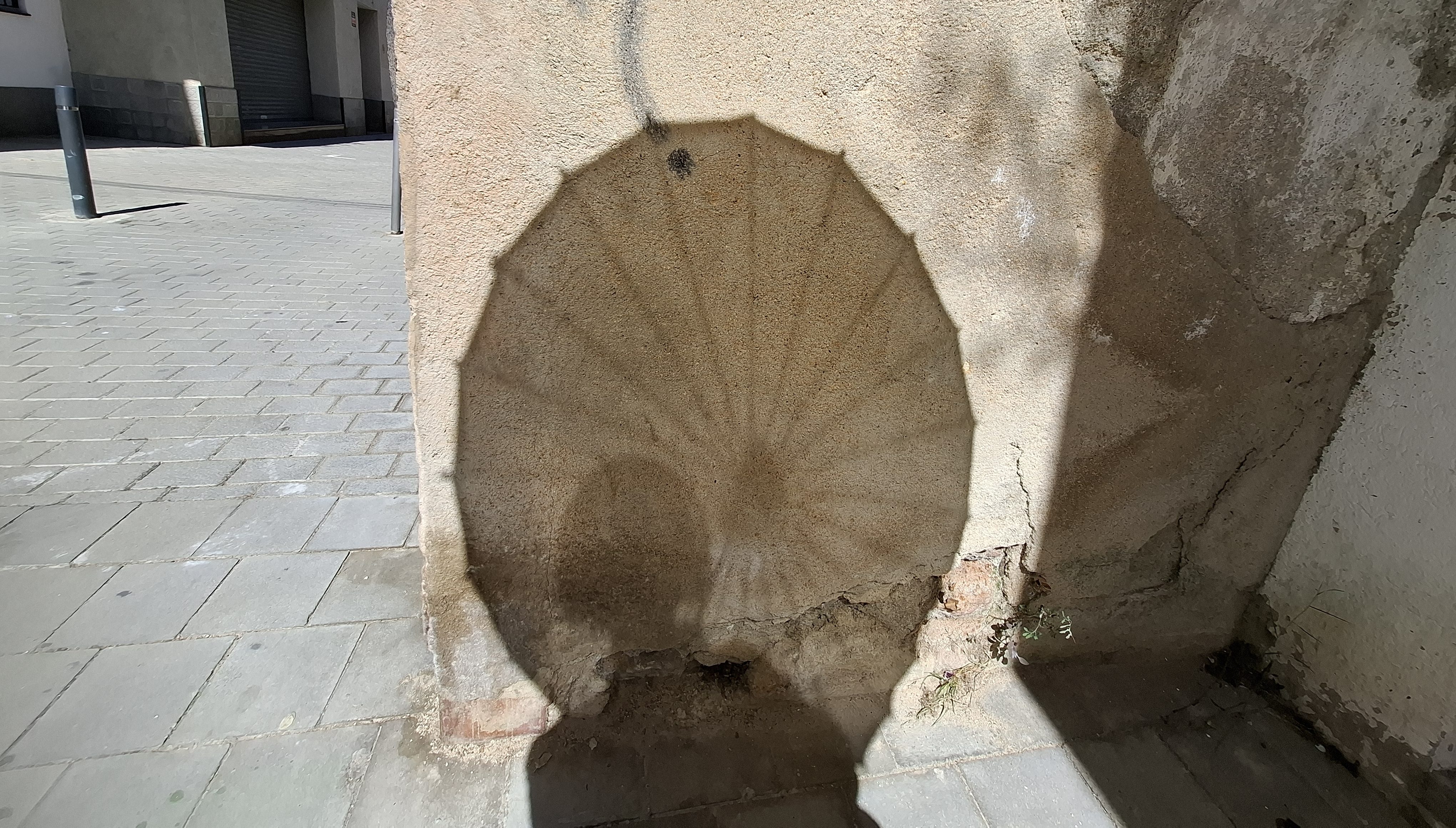 Headphones Shadow